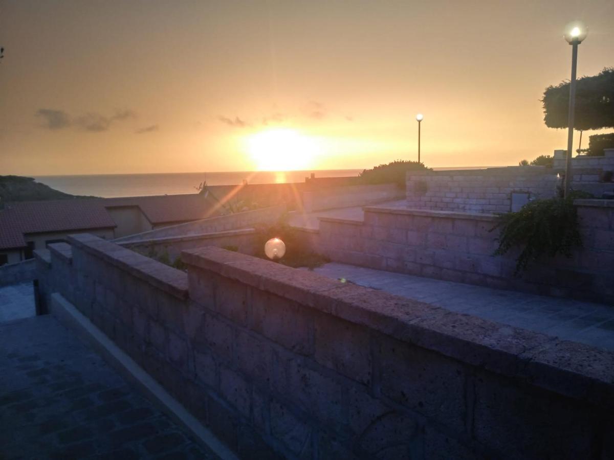 Porto Alabe Sardegna.... A Due Passi Dal Mare Lejlighed Tresnuraghes Eksteriør billede